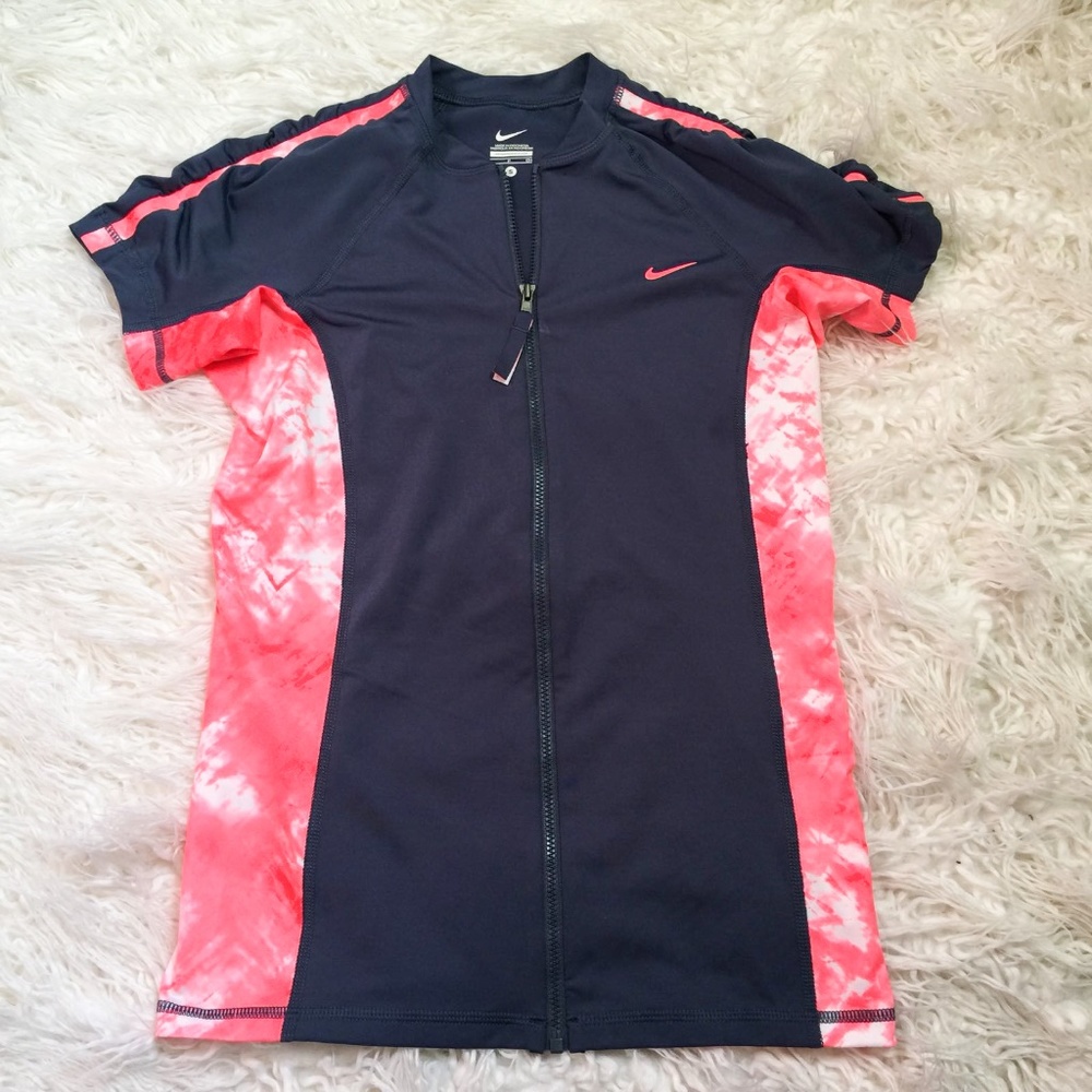🔥SALE! Rare Nike Shirt With Zipper